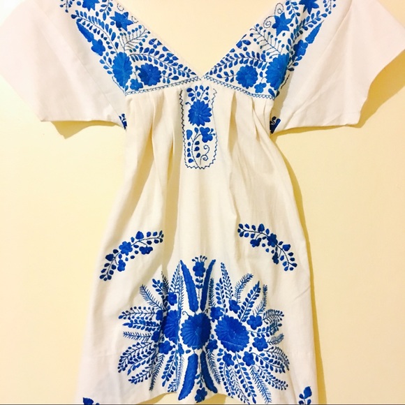 Mini Dress Mexican Embroidered Floral - Picture 3 of 4